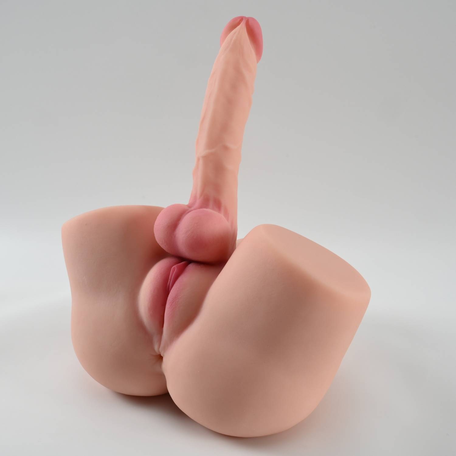 Zaya - Anal Vajina Girişli 19 CM Yapay Penisli Isıtmalı Titreşimli Realistik Kalça Mastürbatör Trans Manken 5.3 KG